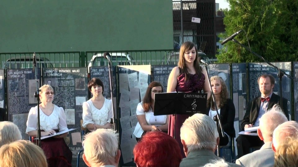 Uroczystość 72. rocznicy wybuchu II Wojny Światowej w tym koncert zespołu „Cantabile” – 2 września 2011