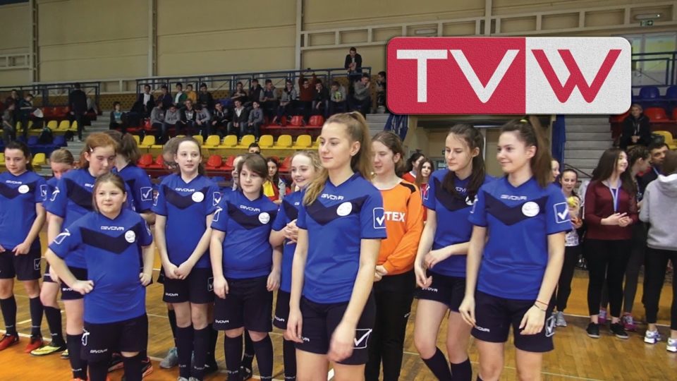 Turniej piłki nożnej dziewcząt w CESiR – 24 marca 2017
